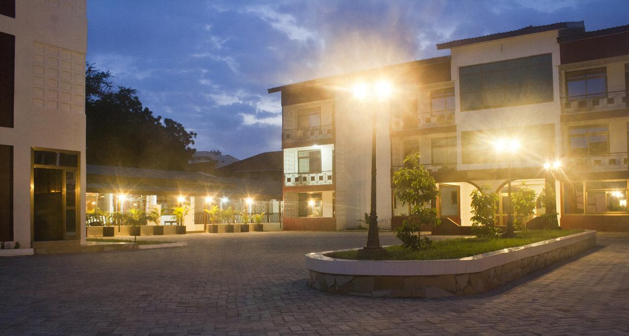 Consir Executive Lodge Accra Luaran gambar