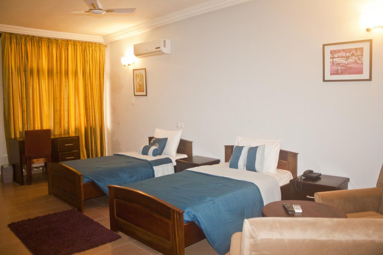 Consir Executive Lodge Accra Luaran gambar