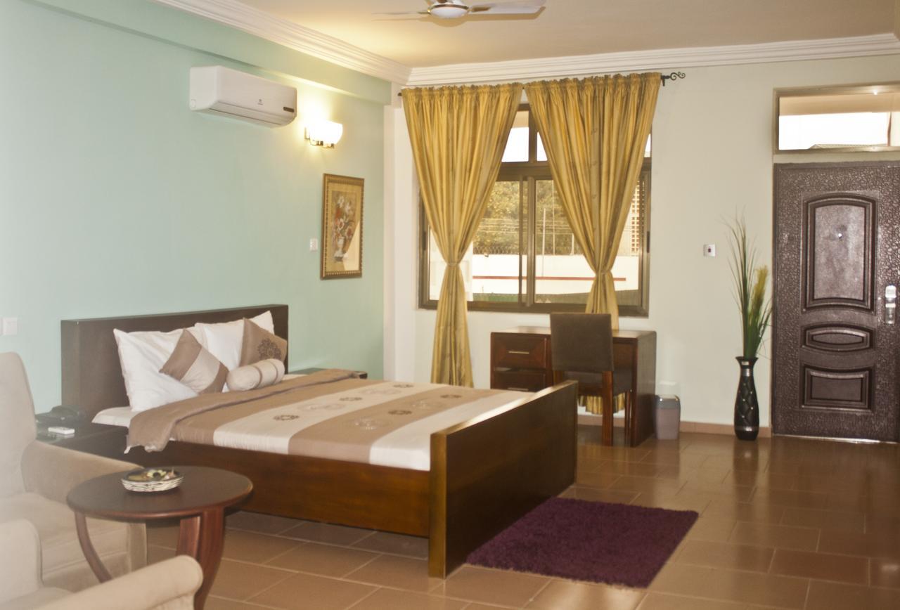 Consir Executive Lodge Accra Luaran gambar